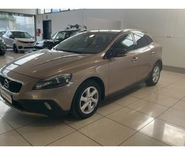 VOLVO V40 CROSS COUNTRY D2 1.6 D2