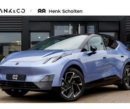 LYNK & CO 02 MORE 66 KWH | HARMAN KARDON PREMIUM AUDIO | VERWARMBARE VOORSTOELEN EN STUURWIEL | 20 INCH LICHTMETALEN VELGEN | APPLE CARPLAY/ANDROID AUTO | ADAPT
