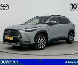 TOYOTA COROLLA CROSS HYBRID 140 STYLE LIMITED | APPLE CARPLAY -/ ANDROID AUTO | PARKEERCAMERA | STOELVERWARMING |
