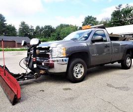 CHEVROLET SILVERADO 2500 2013 CHEVY CHEVROLET SILVERADO 2500 SANDER 8' BOSS PLOW 15,000 MILES