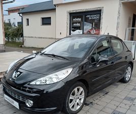 1.6 VTI 120 CV FINITION SPORT BOITE AUTO
