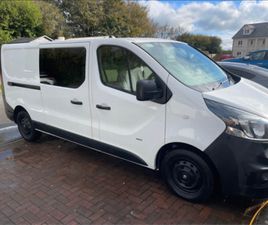 VAUXHALL, VIVARO, CREW CAB PANEL VAN, 2015, MANUAL, 1598 (CC)
