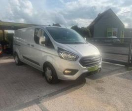 ② FORD TRANSIT CUSTOM * AUT * 3 PLA* L2 * AIRCO * PDC * CAMÉRA — CAMIONNETTES & UTILITAIRES — 2EMEMAIN