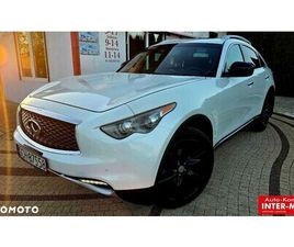INFINITI QX70