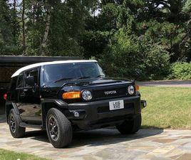 TOYOTA FJ CRUISER LOVELY LOW MILEAGE ORIGINAL