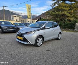 TOYOTA AYGO TOYOTA AYGO 1.0 VVT-I X-PLAY 74900 KMS CAMERA