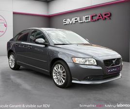 VOLVO S40 T5 VOLVO S40 T5 AWD - 230 SUMMUM VÉHICULE SUIVI VOLVO ÉTAT COLLECTION GARANTIE 12 MOIS