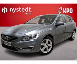 D4 AWD CLASSIC SUMMUM AUT