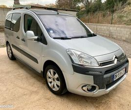 CITROEN BERLINGO MULTISPACE BERLINGO XTR MULTISPACE 1.6L HDI 92CV TOIT PANORAMIQUE EXCELLENT ÉTAT 2 PORTES COULISSANTES 5 PLACES MODULABLES AUCUN FRAIS A PRÉVOIR