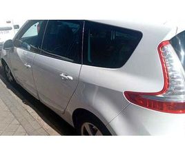 RENAULT - GRAND SCÉNIC