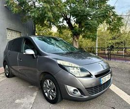 RENAULT - GRAND SCÉNIC