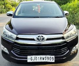 TOYOTA INNOVA