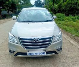 TOYOTA INNOVA