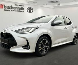 TOYOTA YARIS HYBRID TEAMPLAYER + SAFETY - & COMFORT PAK