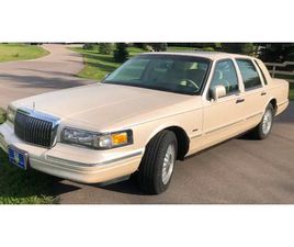 LINCOLN TOWN CAR 1995 LINCOLN TOWN CAR CARTIER EDITION