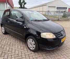 VOLKSWAGEN FOX VOLKSWAGEN FOX - 1.2 OPTIVE NWE APK MOOI GOED RIJDENDE AUTO STAAT OP WINTERBANDJES , TOPPRIJS INCL NIEUWE A