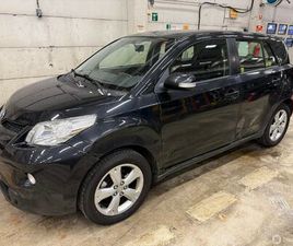 TOYOTA URBAN CRUISER