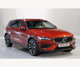 VOLVO V60 CROSS COUNTRY 2.0 B4 MHEV AUTO AWD EURO 6 (START/STOP) 5DR