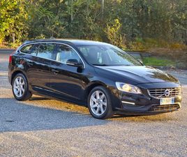 V60 V60 D4 GEARTRONIC R-DESIGN 2012-E5B AUTOMATICO