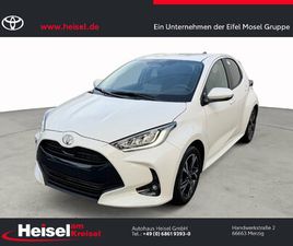 TOYOTA YARIS TOYOTA YARIS - 1,5 HYBRID TEAMPLAYER/COMFORT-PAKET