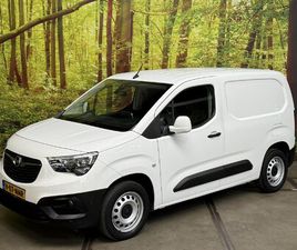OPEL COMBO 1.2 TURBO L1H1 INNOVATION BENZINE 3 ZITPLAATSEN NAVI CAMERA CARPLAY DODEHOEK LED CRUISE CONTROL PDC V+A