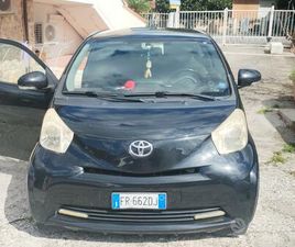 TOYOTA IQ