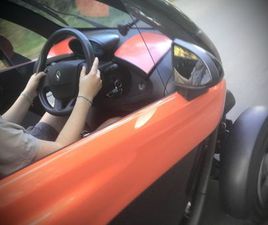 RENAULT TWIZY 80 RENAULT TWIZY WERSJA LIFE 80 KUPIONY W POLSKIM SALONIE 38 TYS KM GRONITY • OLX.PL