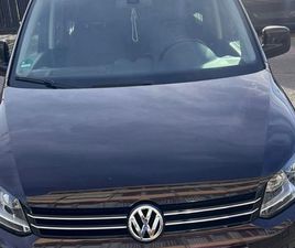 AUTO VW CADDY MAXI – FARBE BLACKBERRY –