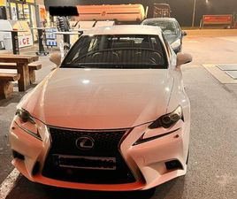LEXUS IS300H F-SPORT