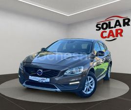 VOLVO V60 D2 VOLVO V60 2.0 D2 MOMENTUM AUTO