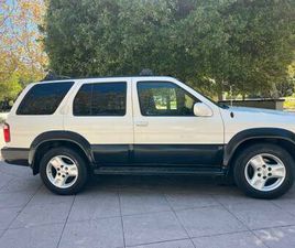 INFINITI QX4 2001 INFINITI QX4 4 DOORS SUV 4WD