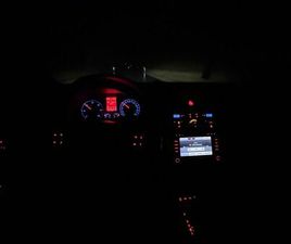 VOLKSWAGEN CROSSTOURAN VOLKSWAGEN CROSS TOURAN 2.0 TDI DPF DSG