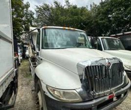 INTERNATIONAL TRUCKS DURASTAR 2013 INTERNATIONAL 4300 MA025 W/ DUMP BODY