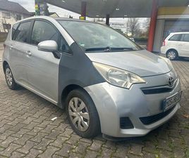 TOYOTA VERSO-S TOYOTA VERSO-S LIFE 1.33 6.GANG KAMERA PANO KLIMA