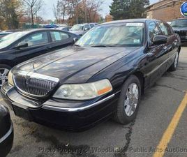 2004 *LINCOLN* *TOWN CAR* *4DR SEDAN ULTIMATE L* BLA