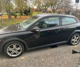 VOLVO C30 VOLVO C20. 2009