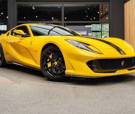 FERRARI 812 SUPERFAST V12 HELE ATELIER FULL CARBON 6.5 V12 SUPERFAST GIALLO TRIPLO PAINTED STRIPE