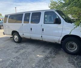 2010 FORD E-350 15 PASSANGERS