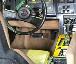 ② CORVETTE C4 1984. 37000 KMS. DÉMARRE AU 1/4 DE TOUR. — CHEVROLET — 2EMEMAIN