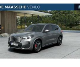 BMW IX1 EDRIVE20 BMW IX1 EDRIVE20 M SPORT / TREKHAAK / SPORTSTOELEN / ACHTERU — BMW — MARKTPLAATS