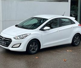 HYUNDAI I30 TREND NAVI KAMERA 1HAND