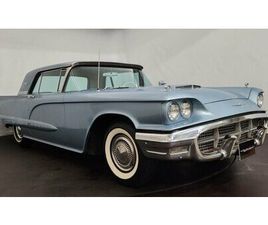 FORD THUNDERBIRD 1960 FORD THUNDERBIRD BLEU AUTOMATIQUE, 3 VITESSES CONDUI...