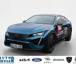 PEUGEOT 408 PEUGEOT 408 HYBRID 225 GT NAVI* PANO* LHZ* TEMPO* PDC*