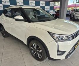 MAHINDRA XUV300 1.2T W8