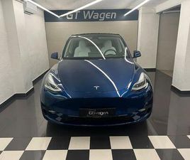 TESLA - MODEL Y