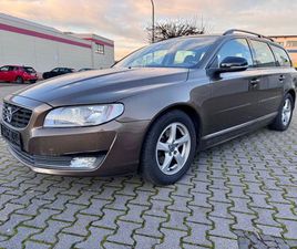 VOLVO V70 D2 VOLVO V70 D2 LINJE SVART - LEDER + NAVI + ZR NEU