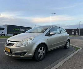 OPEL CORSA 1.2-16V ESSENTIA
