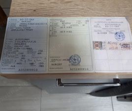 VĂND MITSUBISHI GALANT SIN ANUL 1983