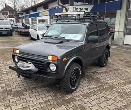LADA NIVA LADA NIVA / TAIGA 1.7 4X4 *AHK * DACHTRÄGER * WINDE*