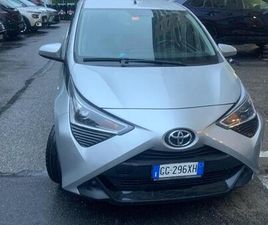 TOYOTA PORTE TOYOTA AYGO PLAY